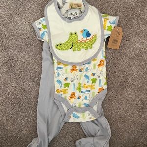 NWT Chick pea baby onesie, pants, bin set